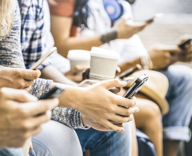 Smartphone trends: Apple leads the way with younger consumers